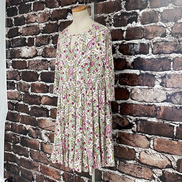 Torrid Dress Floral Keyhole Flowy White Pink Size 1X - Picture 5 of 15